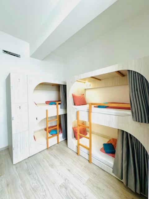 Fantasy Hostel Oporto Exteriör bild
